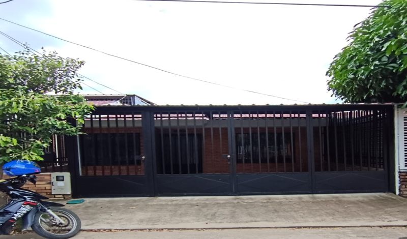 VENDO CASA EN YOPAL